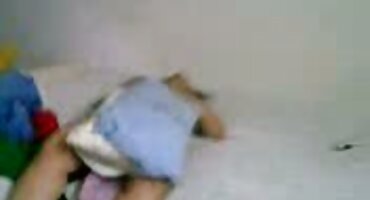 హాట్ అమ్మాయి తెలుగు తెలుగు సెక్స్ వీడియోస్ ఒక నల్ల మనిషి లోకి విరిగింది మరియు గాడిద లో లోతైన పట్టింది