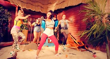 బ్లాండ్ ఇస్తుంది తెలుగు సేక్స్ వీడియో నలుపు గాడిద మరియు ఉంటే రత్నం