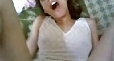 లస్టీ మాస్టర్ నల్లటి జుట్టు గల స్త్రీని పూకు సెక్స్ వీడియోస్ తెలుగు వీడియోస్ ధెంగడమ్