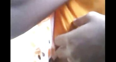 వీర్య సెక్సీ వీడియోస్ తెలుగు ధ్రవమ్ వచేంతవరకు గర్వంగా ఒక యువ అమ్మాయి నోటితో మొడ్ఢ చీకడం