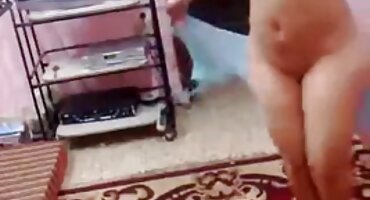 మసాజ్ ఫక్స్ క్లయింట్ తో మంచి సెక్స్ వీడియోస్ తెలుగు లో కనిపిస్తోంది