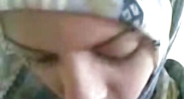 అణచివేయలేని విలన్ తన యువ మహిళ యొక్క గాడిద తెలుగు సెక్స్ వీడియోస్ లోకి పురుషాంగం డ్రైవ్