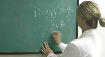 అందమైన విద్యార్థి ద్వారా ఇబ్బంది పెట్టాడు దృఢమైన తెలుగు సేక్స్ వీడియో తెలుగు సేక్స్ వీడియో డీన్