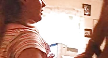 టేబుల్ మీద క్రాల్ తెలుగు సెక్స్ వీడియోస్ కమింగ్ మరియు హస్త ప్రయోగం జుట్టుతో రంధ్రం