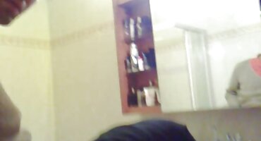 ఉమ్ వీర్య ధ్రవమ్ చ ల్ల డమ్ యువ యువ sits on a dude ' s cock తెలుగు లవ్ సెక్స్ వీడియోస్