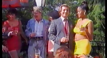 విద్యార్థి విద్యార్థి ట్యూటర్ తెలుగు సెక్స్ వీడియోస్ ఓపెన్ కిచెన్ లో ఇబ్బంది పెట్టాడు ఉంటే